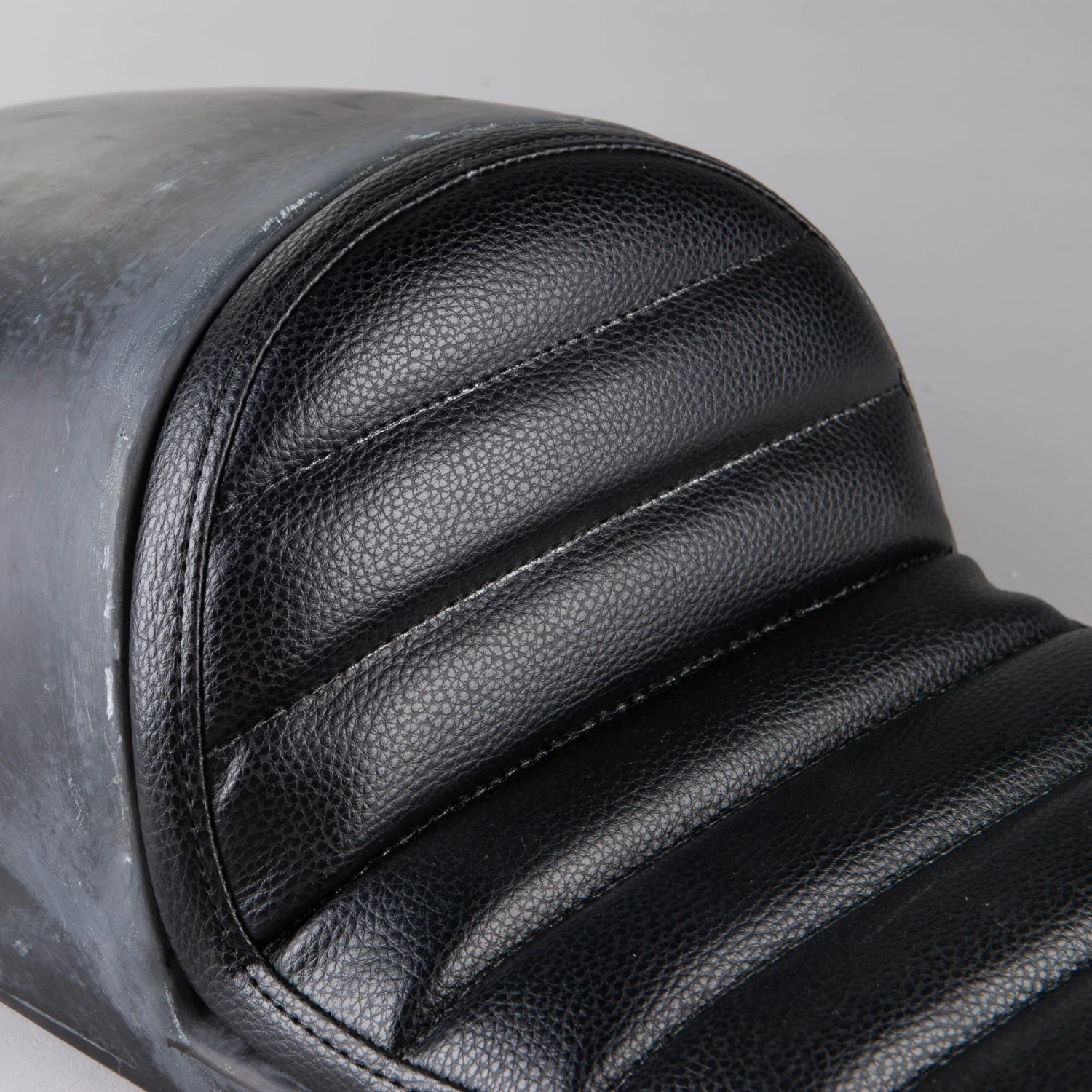 Snell Seat Knuckle Black - Image 3
