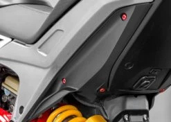 CNC Racing Screws Side Panels And Tail